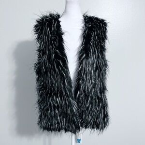 Nicole Miller Fuax Fur Shag Boho Vest